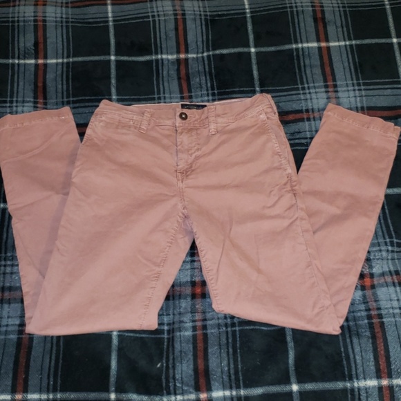 American Ealge Purple/Pinkish Khakis - Picture 2 of 4